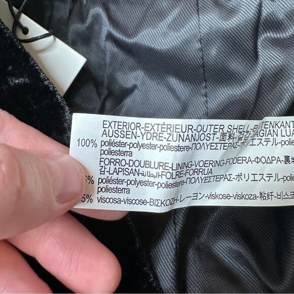 Zara Black Ruched Ruffle‎ Crushed Velvet Asymmetrical Mini Skirt Size S NEW - Picture 5 of 8